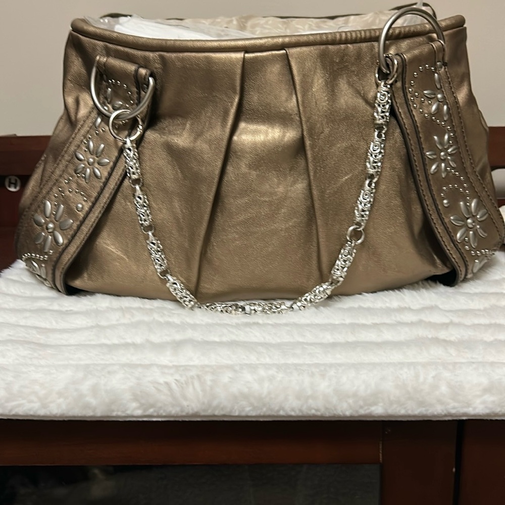Elegant Gold Handbag with Silver Accents